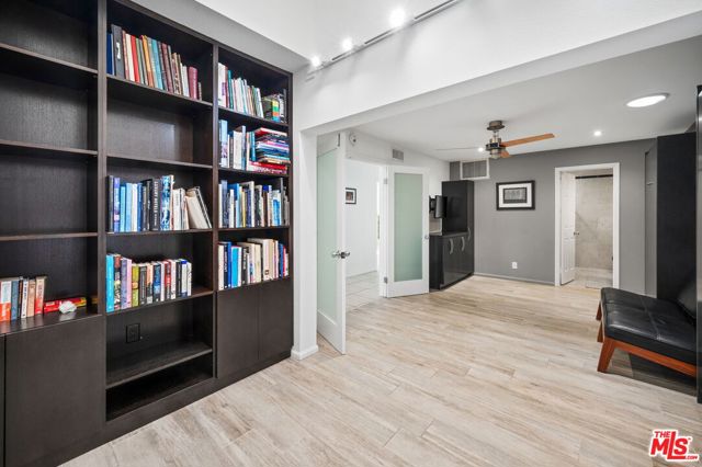 84 Running Springs Drive, Palm Desert CA: https://media.crmls.org/mediaz/6bfa3252-ade9-4193-b17d-1f4c2ba5995f.jpg