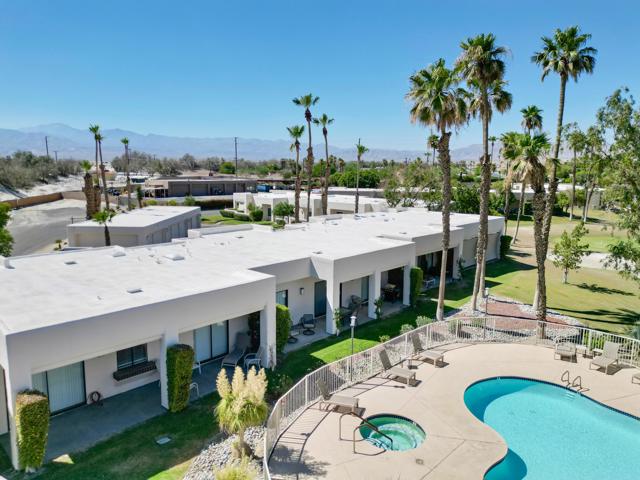 67170 W Chimayo Drive, Cathedral City CA: https://media.crmls.org/mediaz/6bfac422-43f2-41e7-8481-f8c4b1c95a89.jpg