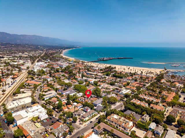 228 W Yanonali Street, Santa Barbara CA: https://media.crmls.org/mediaz/6bfbbee0-263d-49e6-a5b1-138b0ee5a39a.jpg