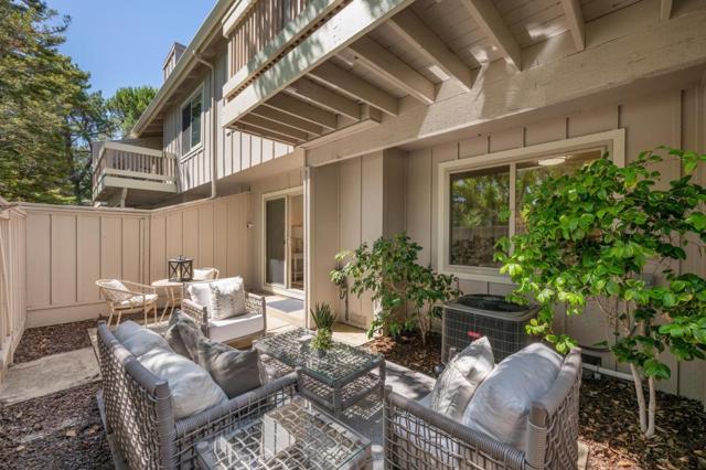 38 Weepingridge Court, San Mateo CA: https://media.crmls.org/mediaz/6bfcf81f-898d-4a1d-8733-152e993d3947.jpg