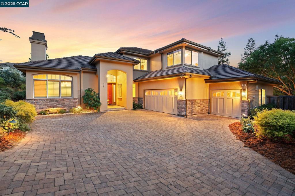 21 Monte Crest Ct.
