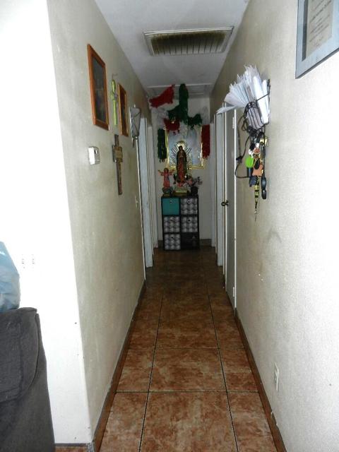 82129 Crest Avenue, Indio CA: https://media.crmls.org/mediaz/6c001e6c-96fc-43f3-8818-111f87f15af2.jpg