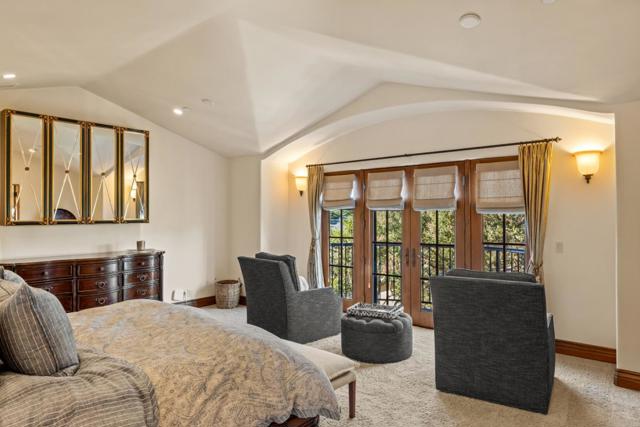 3116 Bird Rock Road, Pebble Beach CA: https://media.crmls.org/mediaz/6c025ad9-1610-49c6-96b3-b5906cf08eb3.jpg