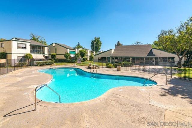 Detail Gallery Image 20 of 31 For 1817 E Grand Ave #77,  Escondido,  CA 92027 - 2 Beds | 1/1 Baths