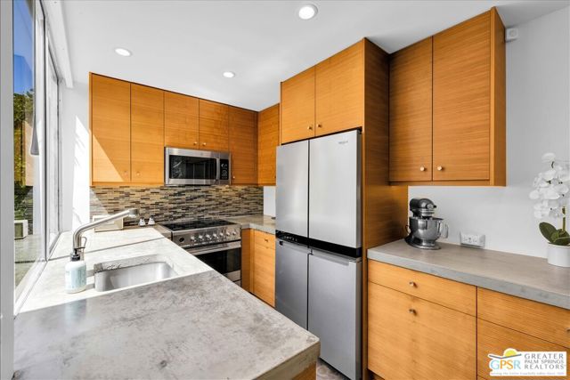 360 Cabrillo Road, Palm Springs CA: https://media.crmls.org/mediaz/6c04dbbf-b2fe-4552-b134-1e0360f333d8.jpg