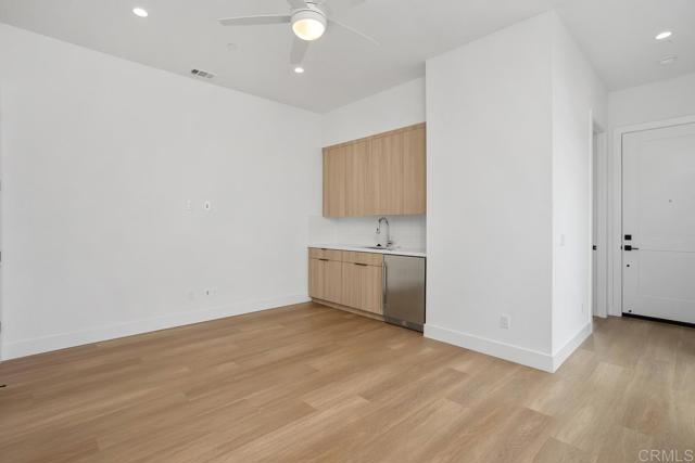 1219 Stonemark place, Vista CA: https://media.crmls.org/mediaz/6c04fe48-9ba3-43eb-8172-d2d87319f3d1.jpg