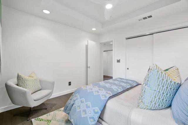 645 Maybell Avenue, Palo Alto CA: https://media.crmls.org/mediaz/6c053b08-e5a6-4660-bd73-91a605587b10.jpg