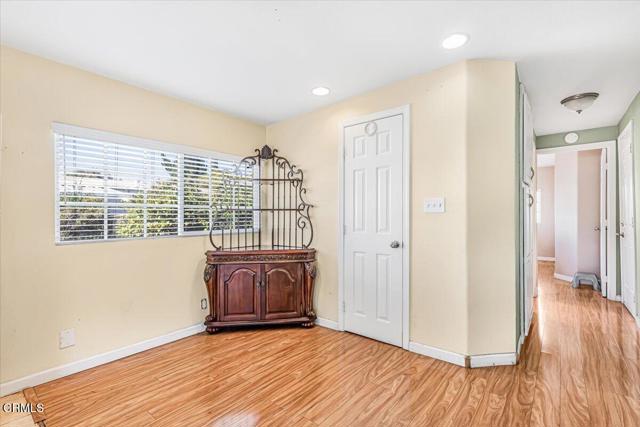 Detail Gallery Image 13 of 47 For 145 Ibsen Pl #3,  Oxnard,  CA 93033 - 2 Beds | 1 Baths