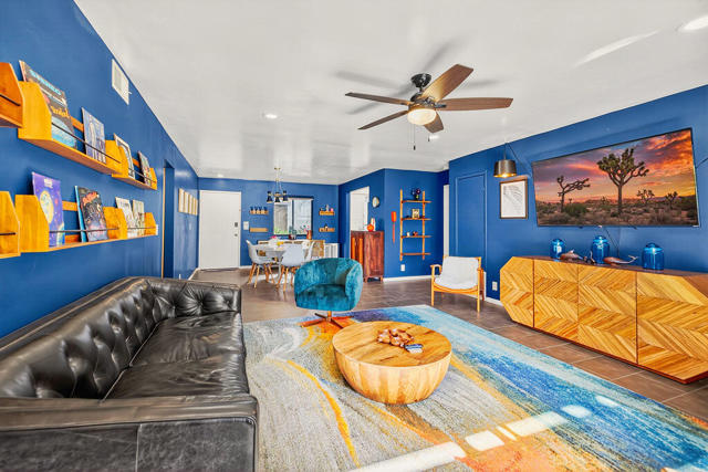 1050 E Ramon Road, Palm Springs CA: https://media.crmls.org/mediaz/6c06cd27-9937-49c4-aa8e-f8e31bd1f0e7.jpg