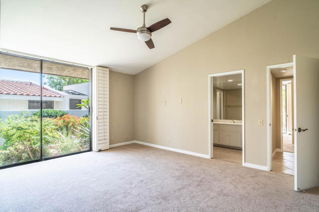 75180 Chippewa Drive, Indian Wells CA: https://media.crmls.org/mediaz/6c06f107-9b3e-4b02-b4ea-0fc83c305eaa.jpg