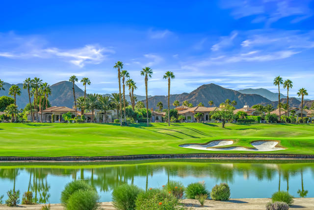 79967 Rancho La Quinta Drive, La Quinta CA: https://media.crmls.org/mediaz/6c0769ba-ded7-43ee-99fc-545da0165c16.jpg