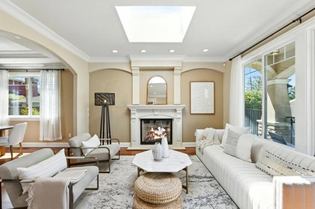 21976 Mcclellan Road, Cupertino CA: https://media.crmls.org/mediaz/6c082cc3-e330-4947-a305-75d345ba6780.jpg