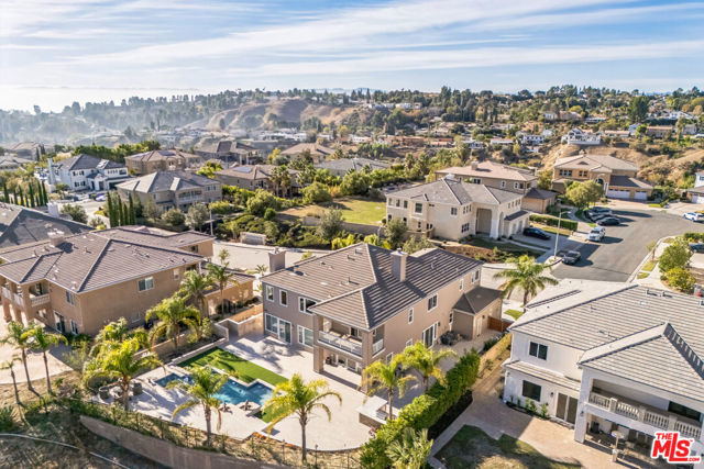 12530 Longacre Avenue, Granada Hills CA: https://media.crmls.org/mediaz/6c088a53-ee21-47df-ae05-7fd8284cbd87.jpg