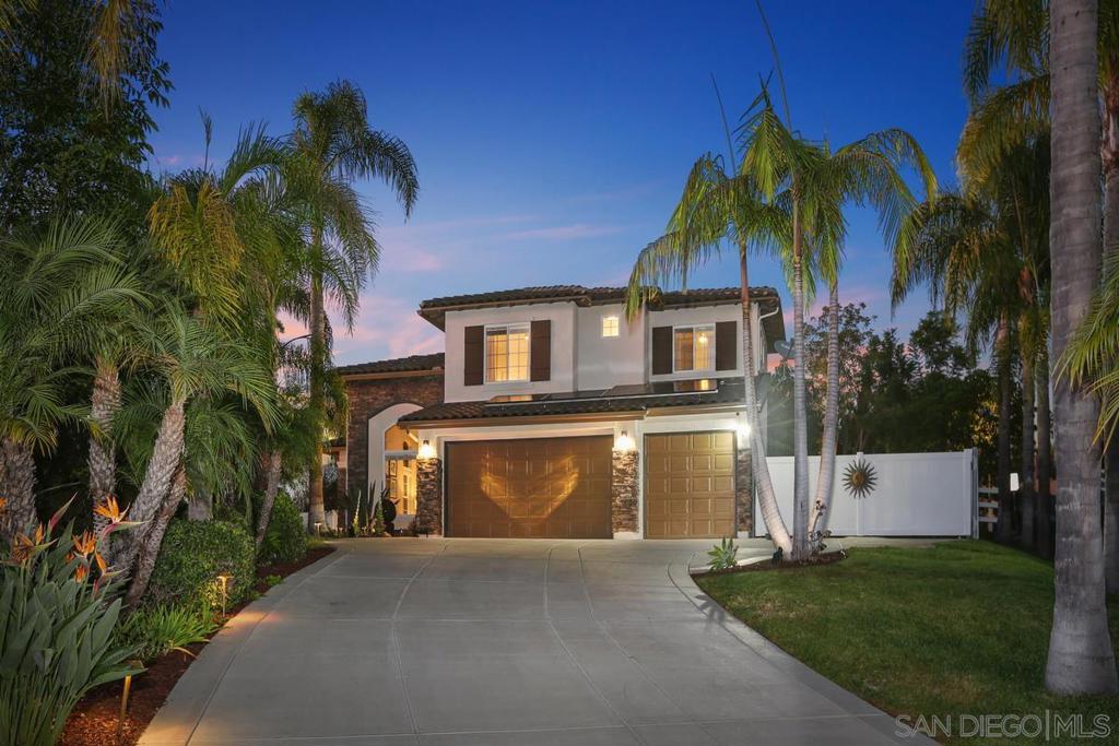 629 Sun Circle, Vista, CA 92081