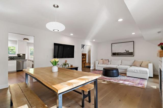 435 Alberto Way, Los Gatos CA: https://media.crmls.org/mediaz/6c0ba8c6-55d8-4694-8939-70a3d75609ee.jpg