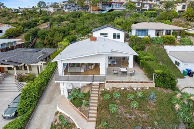 5021 Foothill Blvd, San Diego CA: https://media.crmls.org/mediaz/6c0bd5f5-e42b-4e10-b930-6398aea80d71.jpg
