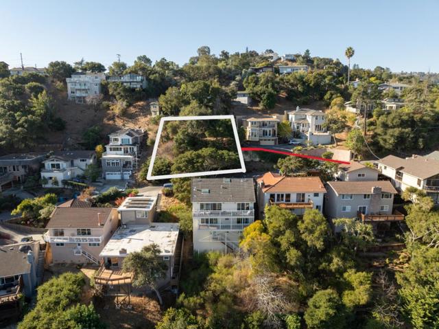 65 Madera Avenue, San Carlos CA: https://media.crmls.org/mediaz/6c0c8df4-d2af-4f20-81d0-78f8b4357ed7.jpg