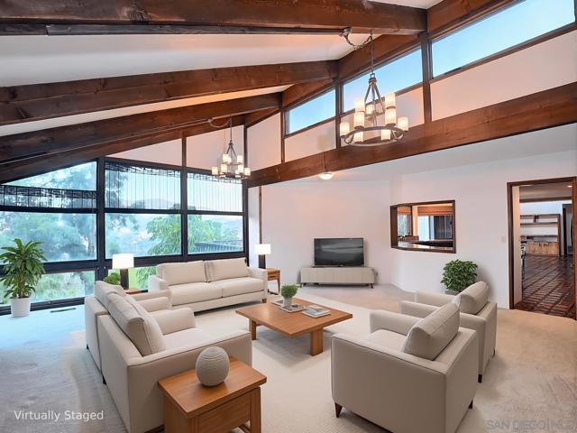 1077 VISTA MADERA LANE, El Cajon CA: https://media.crmls.org/mediaz/6c0cbdab-1968-4b9b-a311-44bdbad1d52f.jpg