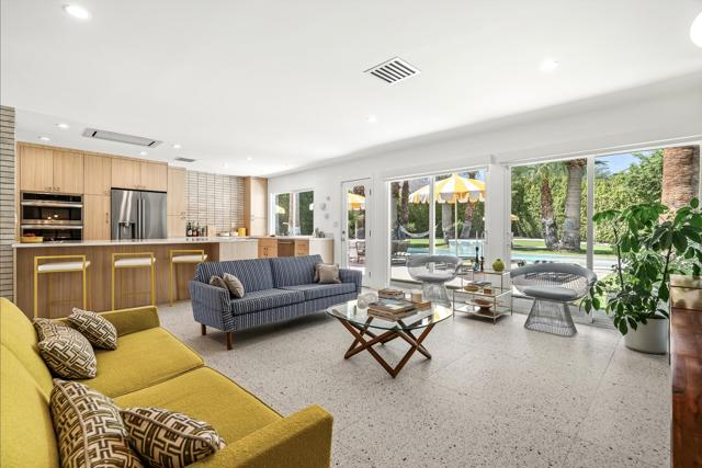 165 S Avenida Elenora, Palm Springs, CA 92262