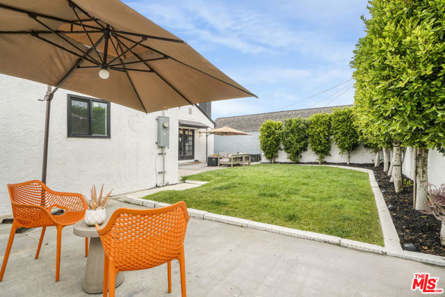 7868 Naylor Avenue, Los Angeles CA: https://media.crmls.org/mediaz/6c0dca44-bc6f-4516-b37b-4931c7ce56a8.jpg