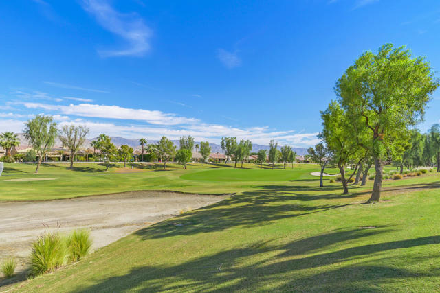 81126 Avenida Lorena, Indio CA: https://media.crmls.org/mediaz/6c0e3d84-6b76-46c0-9184-b28aed74d5e1.jpg