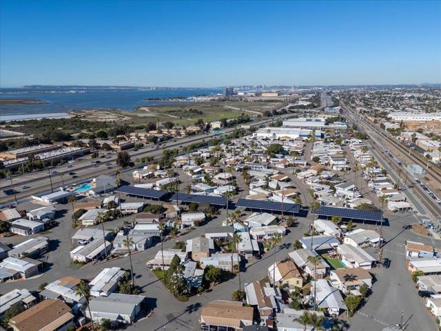 1100 Industrial Blvd, Chula Vista CA: https://media.crmls.org/mediaz/6c0ef38d-a39f-4878-9e3f-f7330559ee8f.jpg