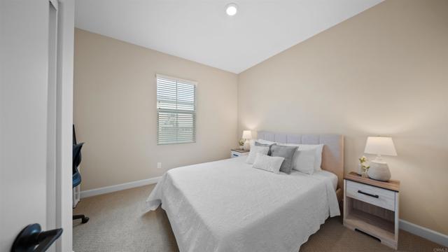 10861 Blake Way, San Diego CA: https://media.crmls.org/mediaz/6c0fa809-d16b-4423-99c9-40aa7842d52b.jpg