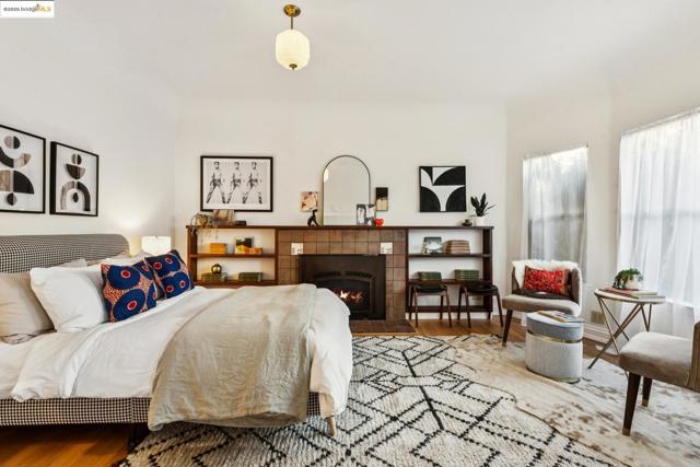 1521 Josephine St, Berkeley CA: https://media.crmls.org/mediaz/6c0fdc73-491d-465f-985f-634b5d51abcb.jpg