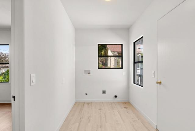 1003 Walnut Avenue, Santa Cruz CA: https://media.crmls.org/mediaz/6c1097b7-9f5c-44cb-ab90-24d0513f7ff4.jpg