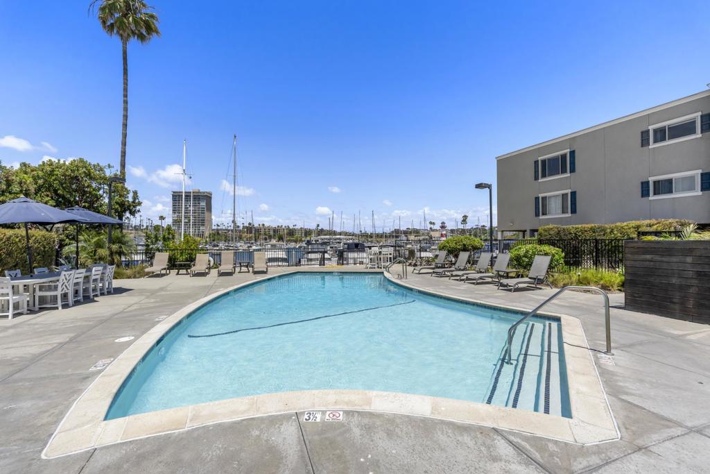 1202 Pacific Street - photo 5