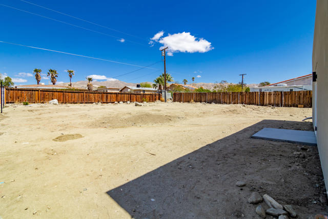 Image 20 of 22 For 13292 El Cajon Drive
