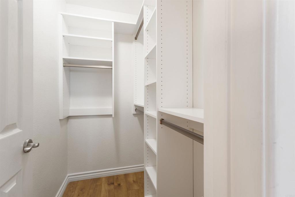 432 Edgehill Lane - photo 18