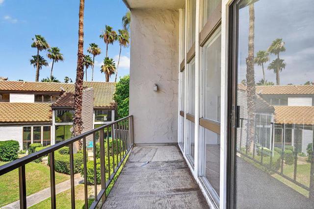 1722 E Camino Parocela, Palm Springs, CA 92264