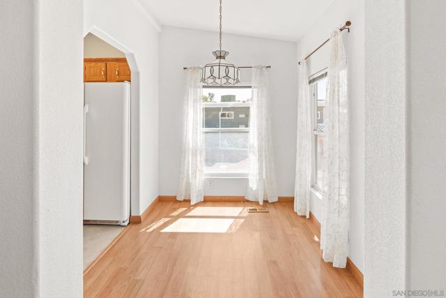 328 Killdeer, Oceanside CA: https://media.crmls.org/mediaz/6c143c4d-7d58-4994-bdc8-faef036eac04.jpg