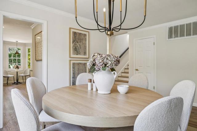 2135 Oberlin Street, Palo Alto CA: https://media.crmls.org/mediaz/6c14b723-bd69-4477-81e8-7de257c74bf4.jpg