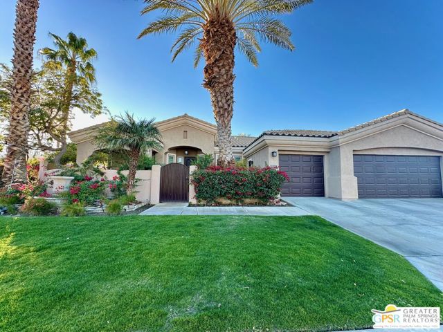 47925 Via Livorno, La Quinta CA: https://media.crmls.org/mediaz/6c14c250-2aec-4761-8216-aa3ba77497a1.jpg