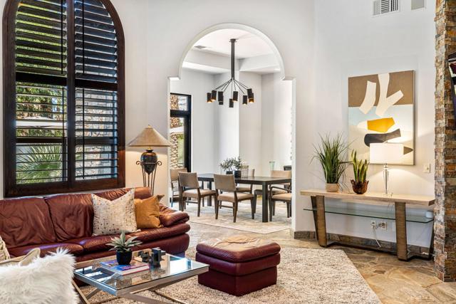 28 Clancy Lane S Lane, Rancho Mirage CA: https://media.crmls.org/mediaz/6c156910-46f1-46dd-8766-6e48a1a44958.jpg