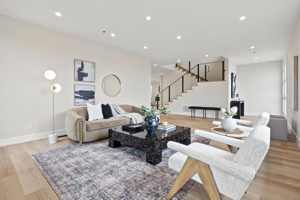 575 Seymour Street, Half Moon Bay CA: https://media.crmls.org/mediaz/6c157b01-9306-47f3-a985-8f9a770fedb8.jpg