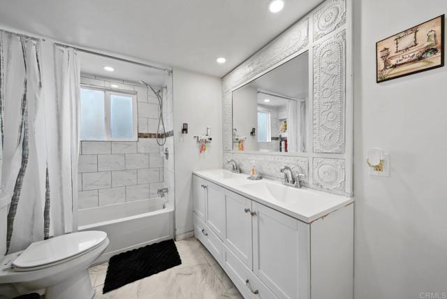 Detail Gallery Image 16 of 26 For 255 E Bradley Ave Spc 35,  El Cajon,  CA 92021 - 3 Beds | 1/1 Baths