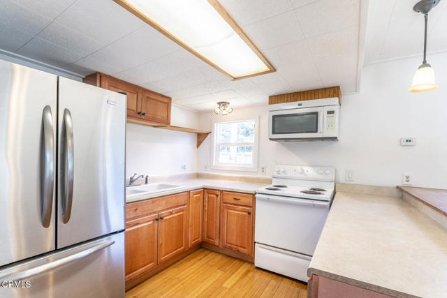 Detail Gallery Image 4 of 16 For 16700 Mitchell Creek Dr, Fort Bragg,  CA 95437 - – Beds | – Baths