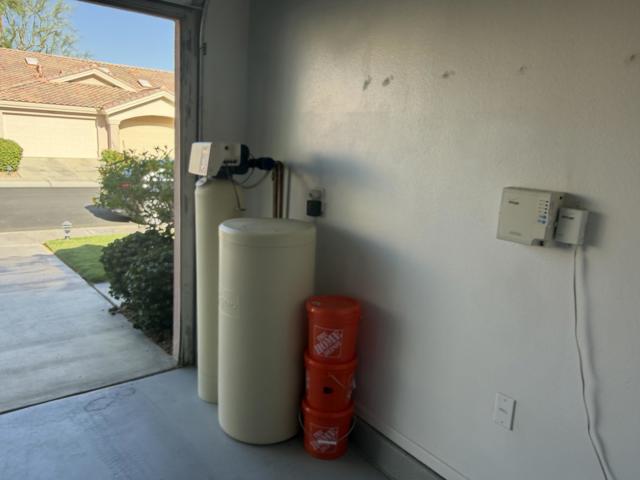 37672 Breeze Way, Palm Desert CA: https://media.crmls.org/mediaz/6c17f0fa-7f02-48a6-8d64-1da6ec9a1f6a.jpg