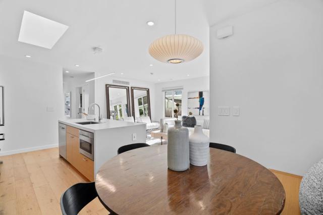 628 8th Avenue, Menlo Park CA: https://media.crmls.org/mediaz/6c18ac30-f82c-4bc3-a3a3-53f61ca83372.jpg