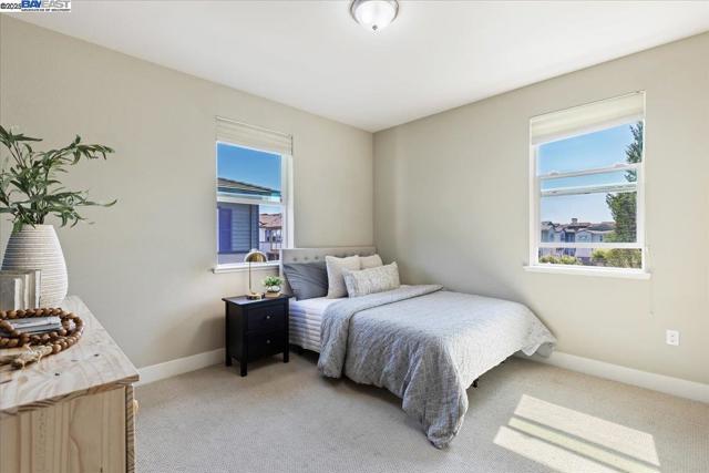 4023 Clare St, Dublin CA: https://media.crmls.org/mediaz/6c1b0232-e0f9-45e9-aaba-915b084dec43.jpg