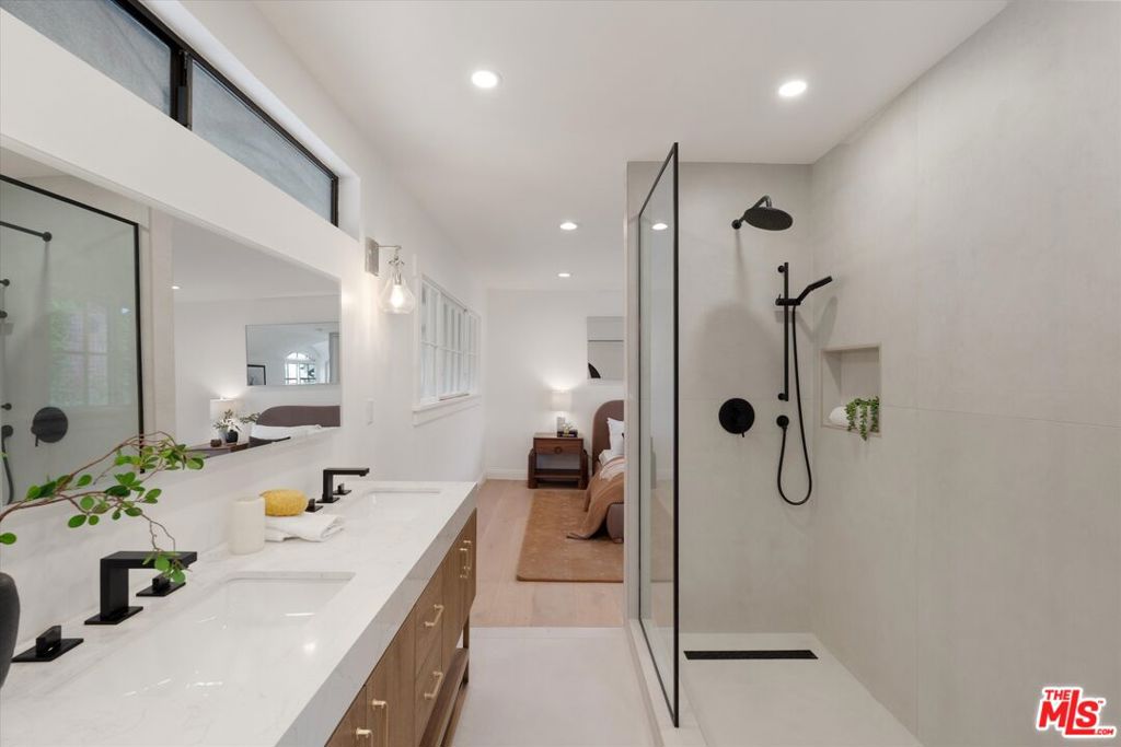 MLS #26723705 image #37