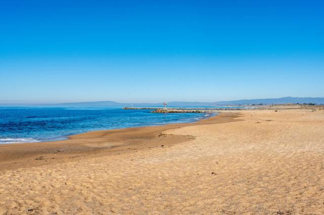 7550 Sandholdt Road, Moss Landing CA: https://media.crmls.org/mediaz/6c1c96fd-dd7f-4d45-9e64-ac0b9e8d8f82.jpg