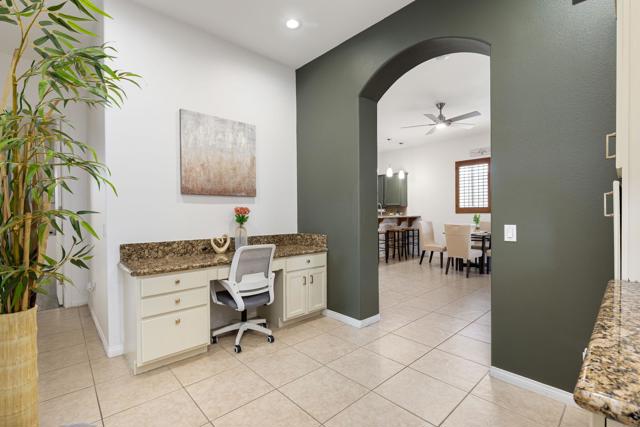 13039 Calle Amapola, Desert Hot Springs CA: https://media.crmls.org/mediaz/6c1e0893-df0c-479f-8003-d672d270ffdb.jpg