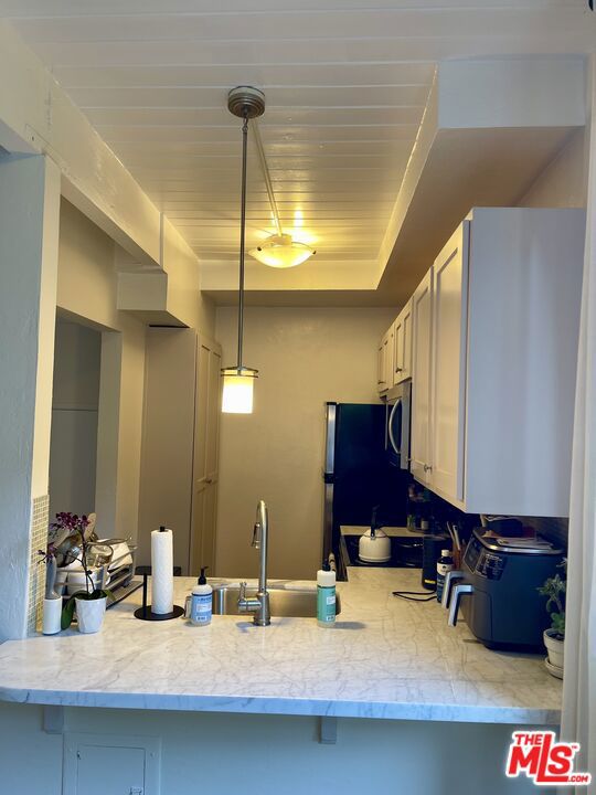 3101 5th Street, Santa Monica CA: https://media.crmls.org/mediaz/6c20abdb-096b-45e0-bf05-c8bc3f29d522.jpg