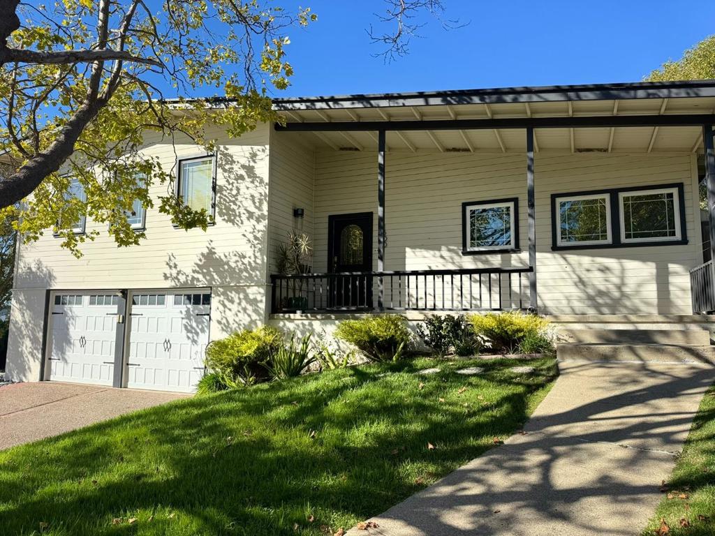 1500 Solana Drive #Main House
