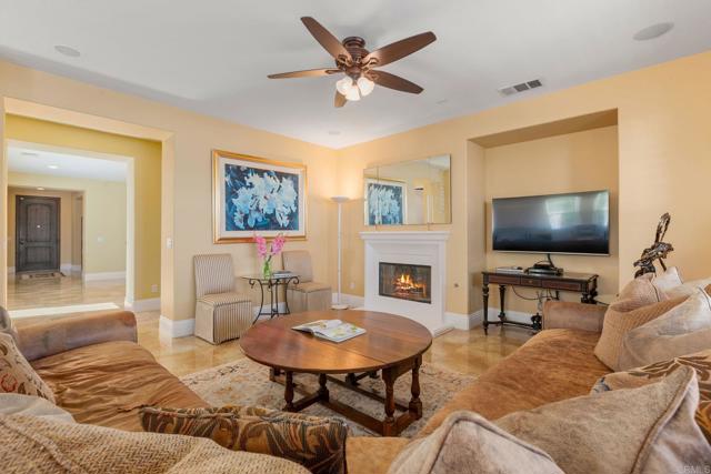 891 Antilla Way, San Marcos CA: https://media.crmls.org/mediaz/6c21a729-47e1-461d-b9df-729070f127d6.jpg