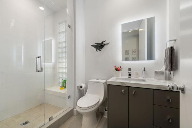 770 Deer Haven Circle, Palm Desert CA: https://media.crmls.org/mediaz/6c227ba9-5f45-4c4b-890f-4e73a3c0fa5e.jpg